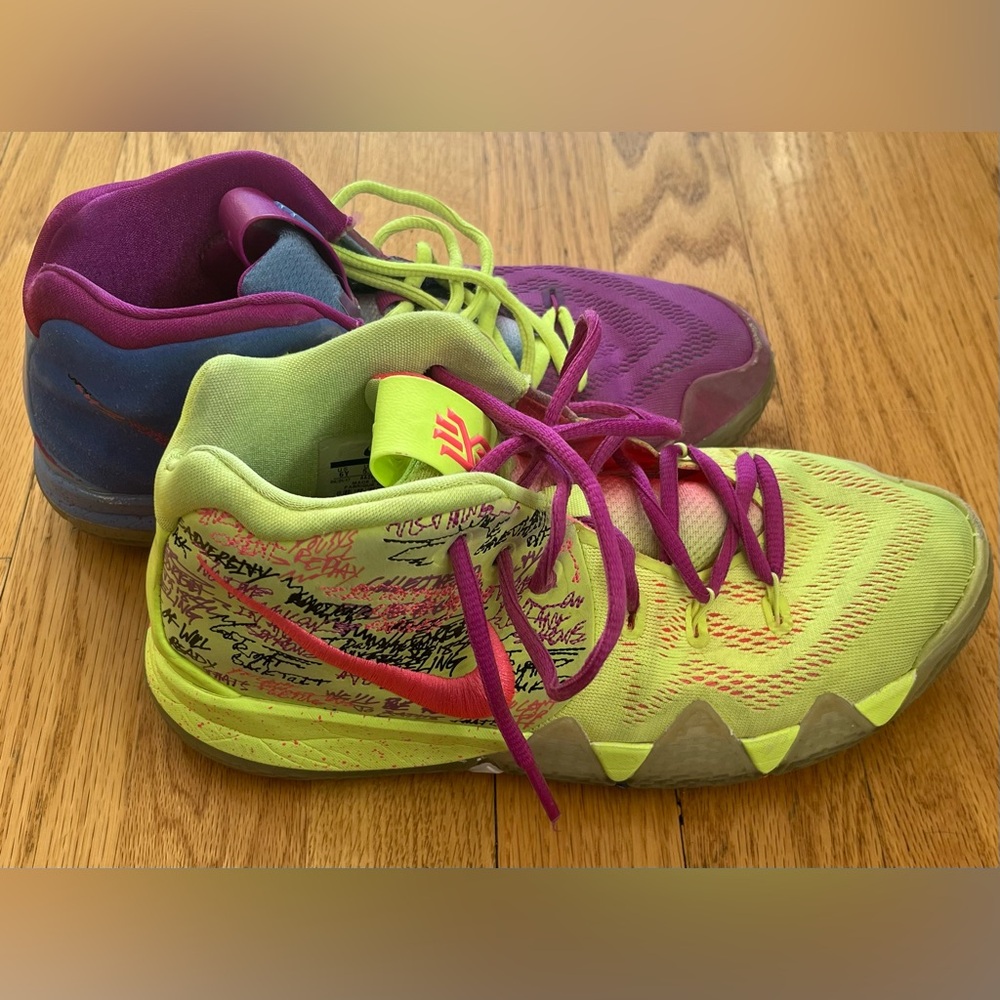 Nike Kyrie 4 Confetti Size 6